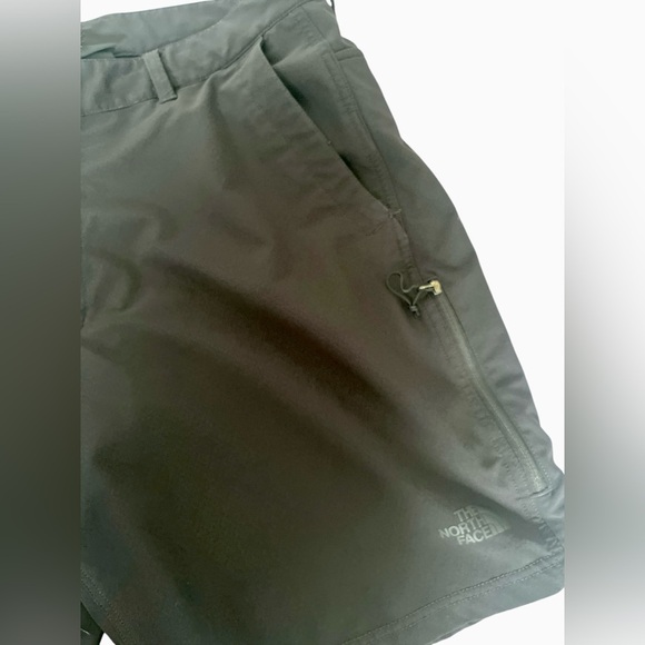 The North Face Men’s Black Shorts Size 36 - Picture 3 of 6